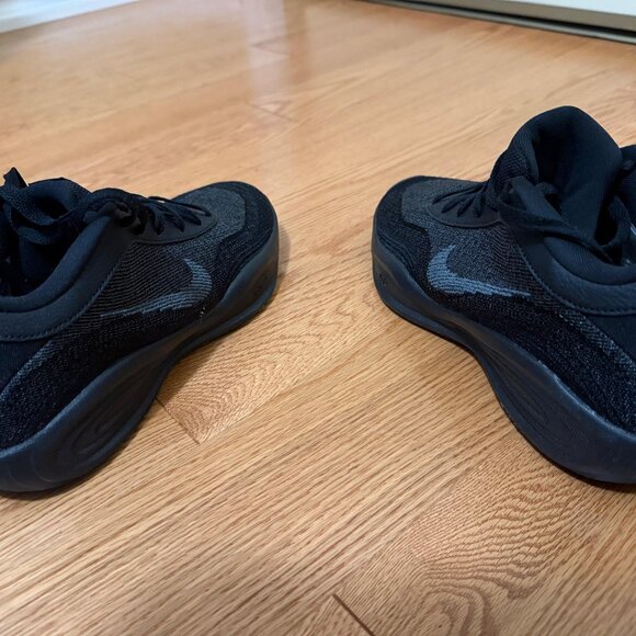 Nike running shoes - New - Picture 2 of 3